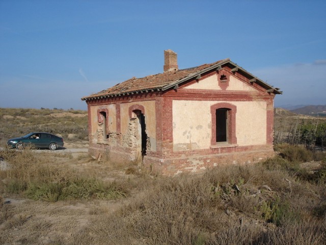 Old level crossing hut near Almendricos