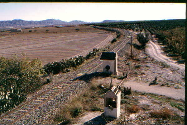 Old level crossing near Jaravia